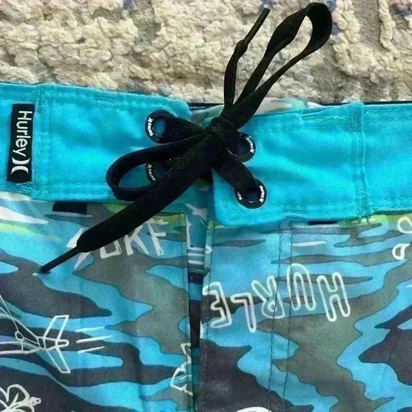 Big Kid Swim  Trunks Hurley Size 20 - Picture 3 of 10